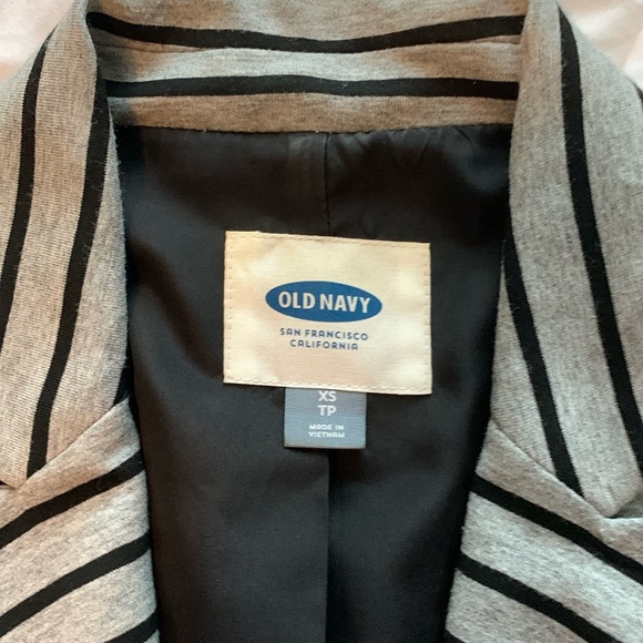 Old Navy jacket.  Size XS - Picture 1 of 5